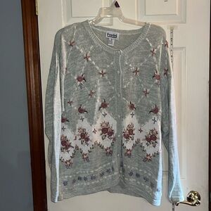 VTG-Teddi-2X-light green-floral print-button-down, embroidered, cardigan sweater